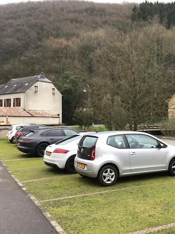 アパート Waarkstrooss 12 *